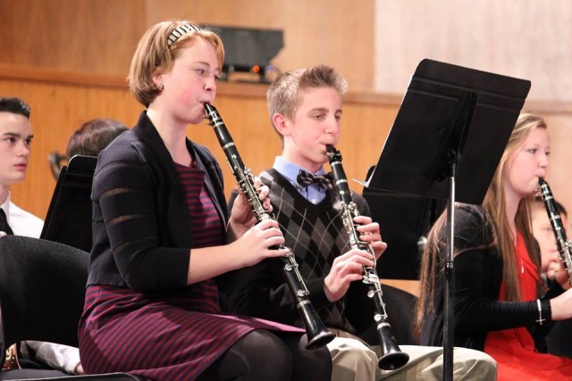Freshman+Kate+Williams+performs+alongside+other+students+at+the+OBU+Honor+Band+in+early+January.