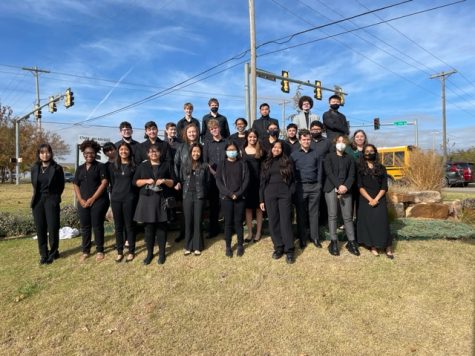 The Orchestra competed at the State String Orchestra contest at Edmond Santa Fe in November. Afterward they enjoyed brunch at a local cafe. 